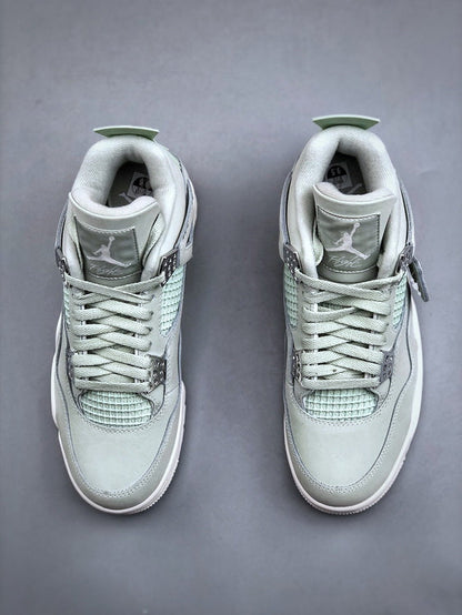 Air Jordan 4 RETRO "Seafoam"