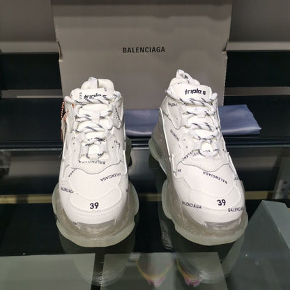 BALENCIAGA TRIPLE S x BLANC