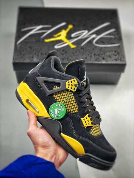 Air Jordan 4 RETRO  "Thunder"
