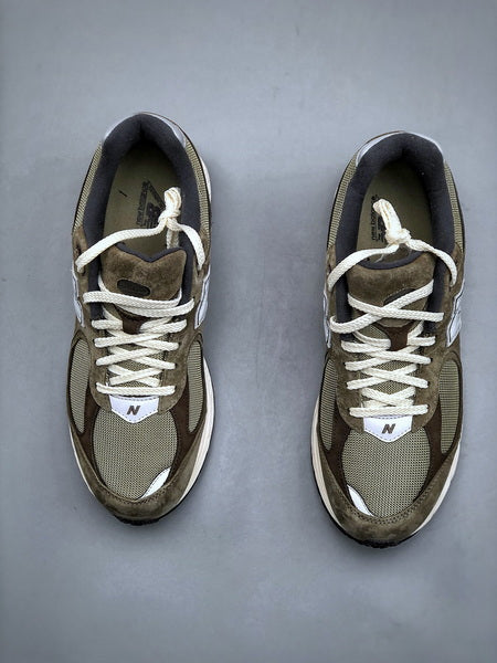 New Balance 2002R HN