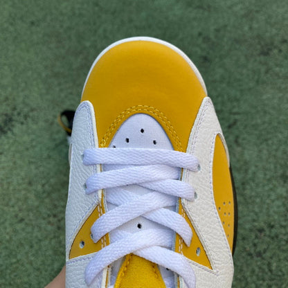 Jordan 6 “Yellow Ochre”