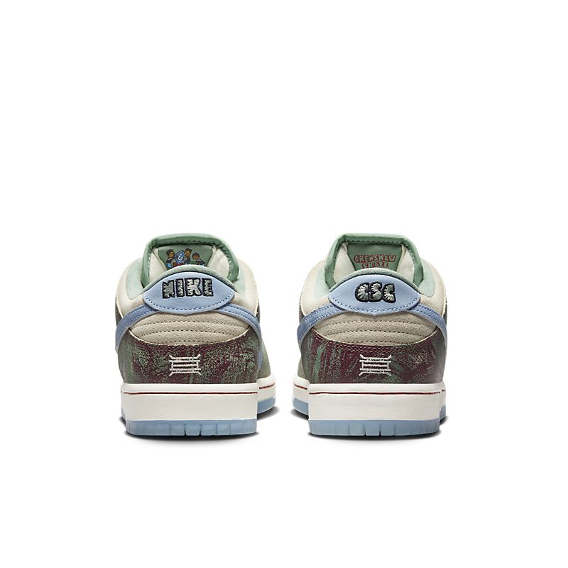NIKE Dunk Low Crenshaw Skate Club