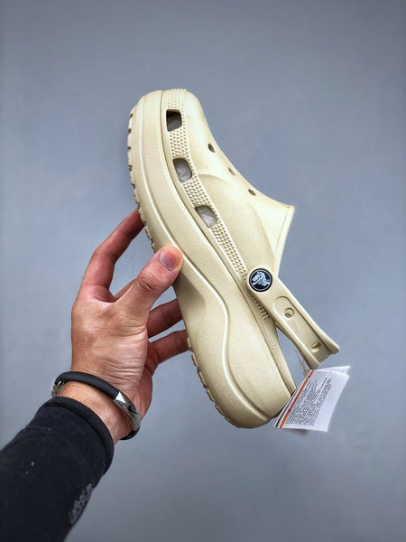 Crocs Baya Platform Clog