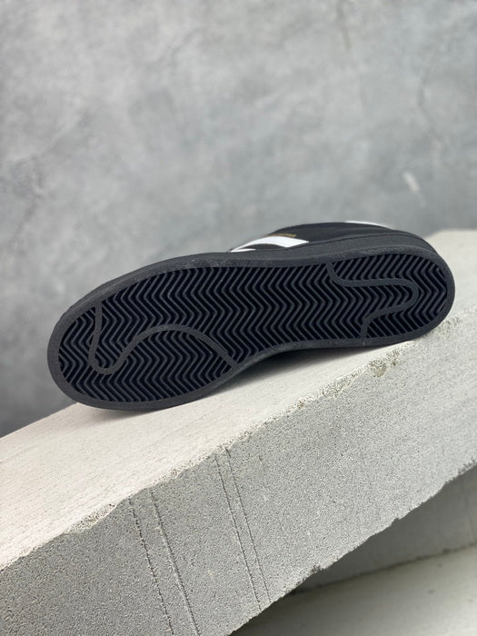 Adidas Superstar – Core Black / White Heel