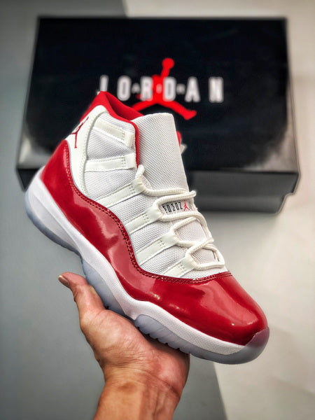 Air Jordan 11 Retro "Cherry"