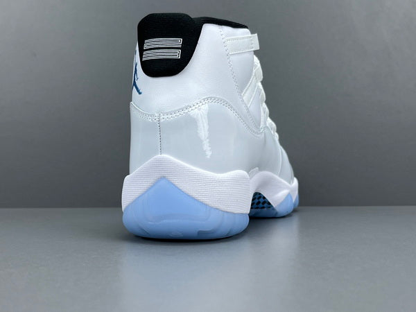Air Jordan 11 Retro "Columbia"