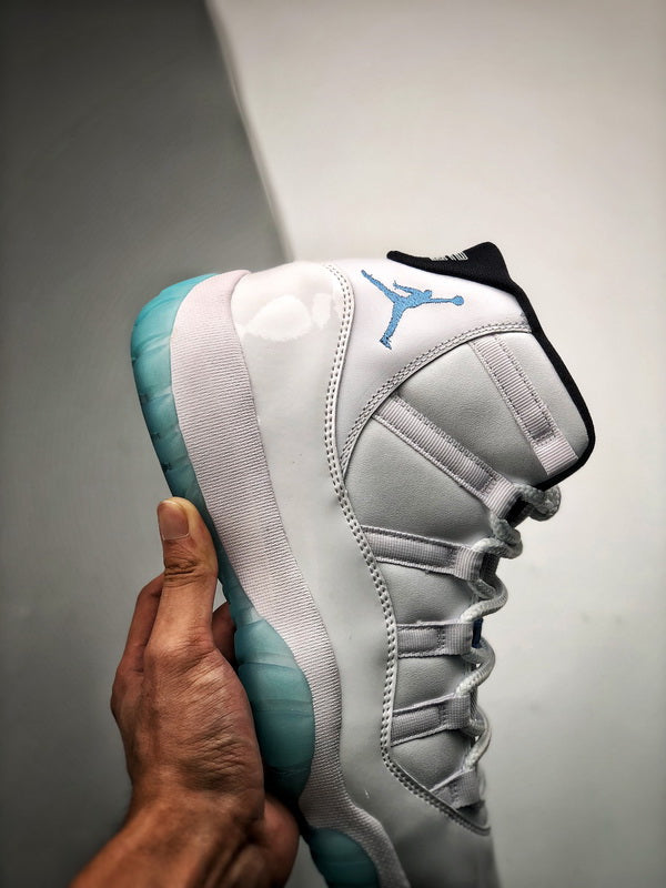 Air Jordan 11 Retro "Legend Blue"
