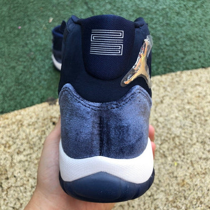 Air Jordan 11 Velvet WMNS “Midnight Navy”