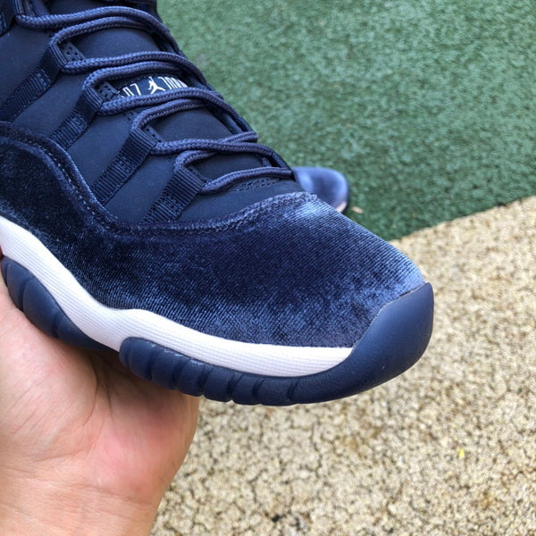 Air Jordan 11 Velvet WMNS “Midnight Navy”
