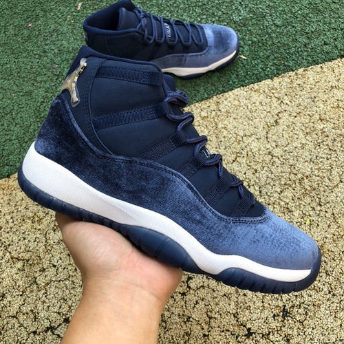 Air Jordan 11 Velvet WMNS “Midnight Navy”