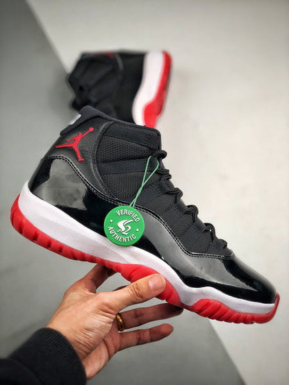 Air Jordan 11 "Bred"