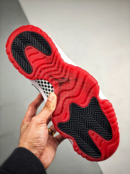Air Jordan 11 "Bred"