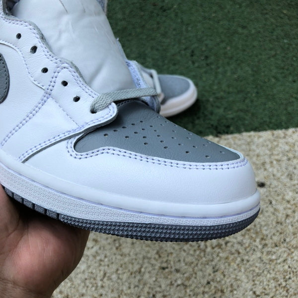 Air Jordan 1 High OG “Stealth”