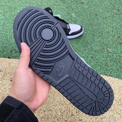 Air Jordan 1 High Reverse Panda