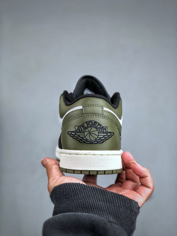 Air Jordan 1 Low OG "Oxidized Green"