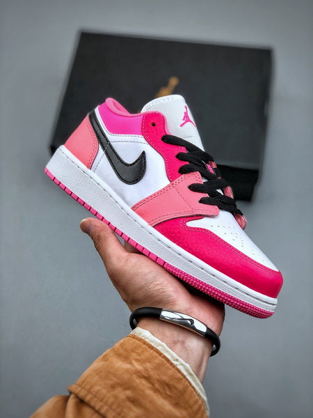 Air Jordan 1 Low SE GS "Valentine’s Day"