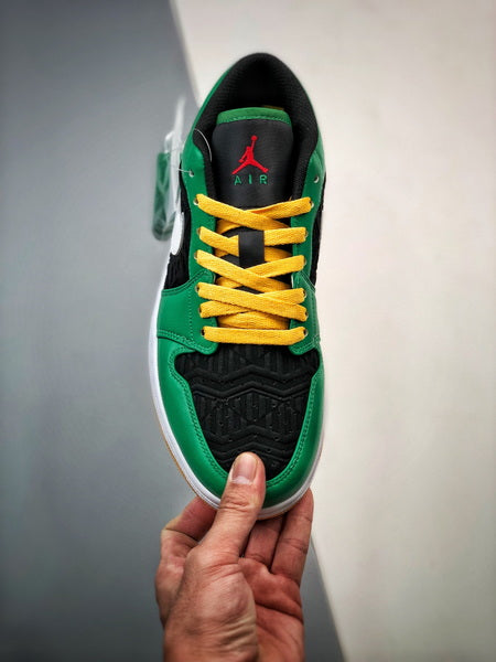 Air Jordan 1 Low SE Holiday Special