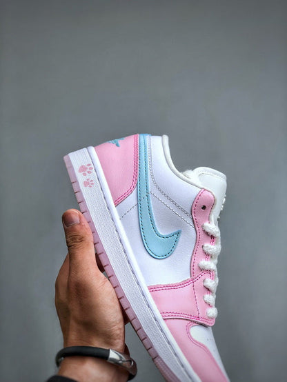 Air Jordan 1 Low SE "Paw Print"