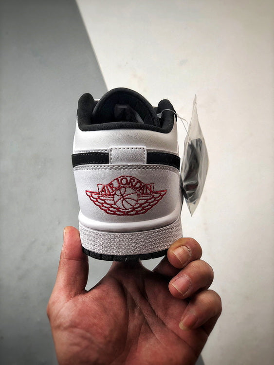 Air Jordan 1 Low SE noir/blanc