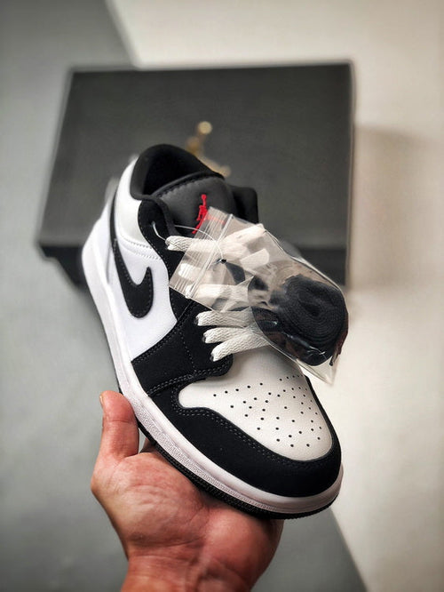 Air Jordan 1 Low SE noir/blanc
