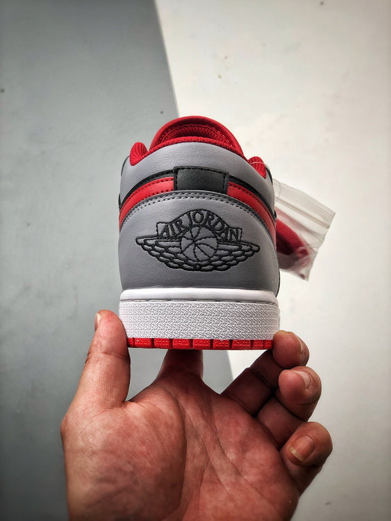 Air Jordan 1 Low "Shadow Toe Gym Red"