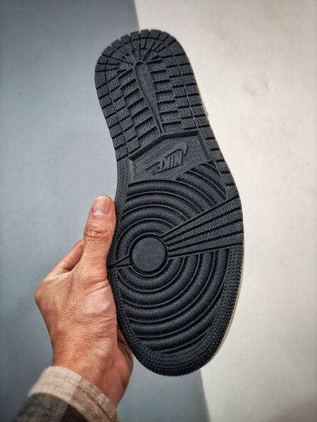 Air Jordan 1 Low édition spéciale Brown Elephant