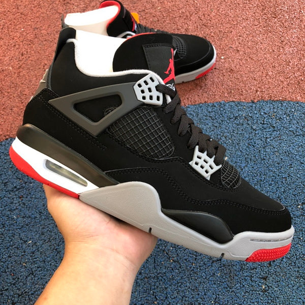 Air Jordan 4 Bred