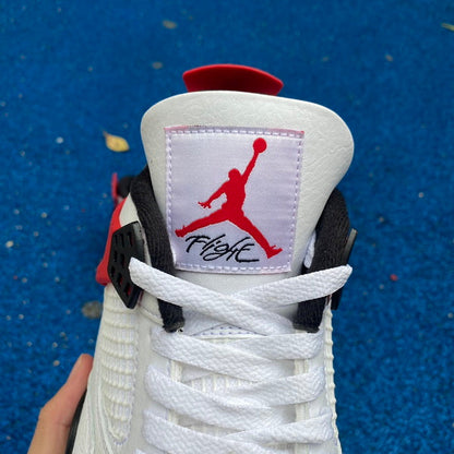 Air Jordan 4 RETRO "Red Cement"