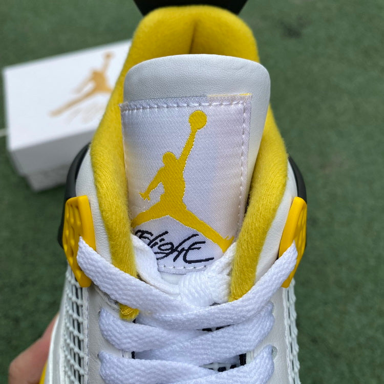 Air Jordan 4 Retro Vivid Sulfur