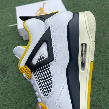 Air Jordan 4 Retro Vivid Sulfur