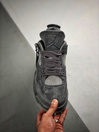 Air Jordan 4 X Kaws grey
