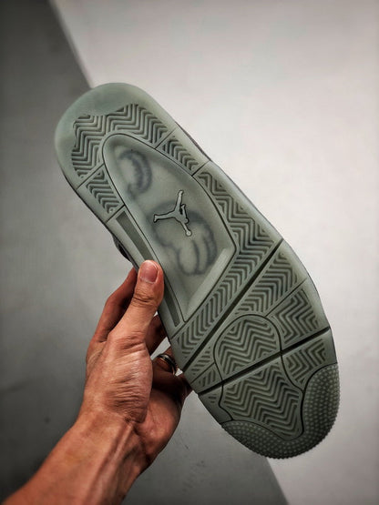 Air Jordan 4 X Kaws grey