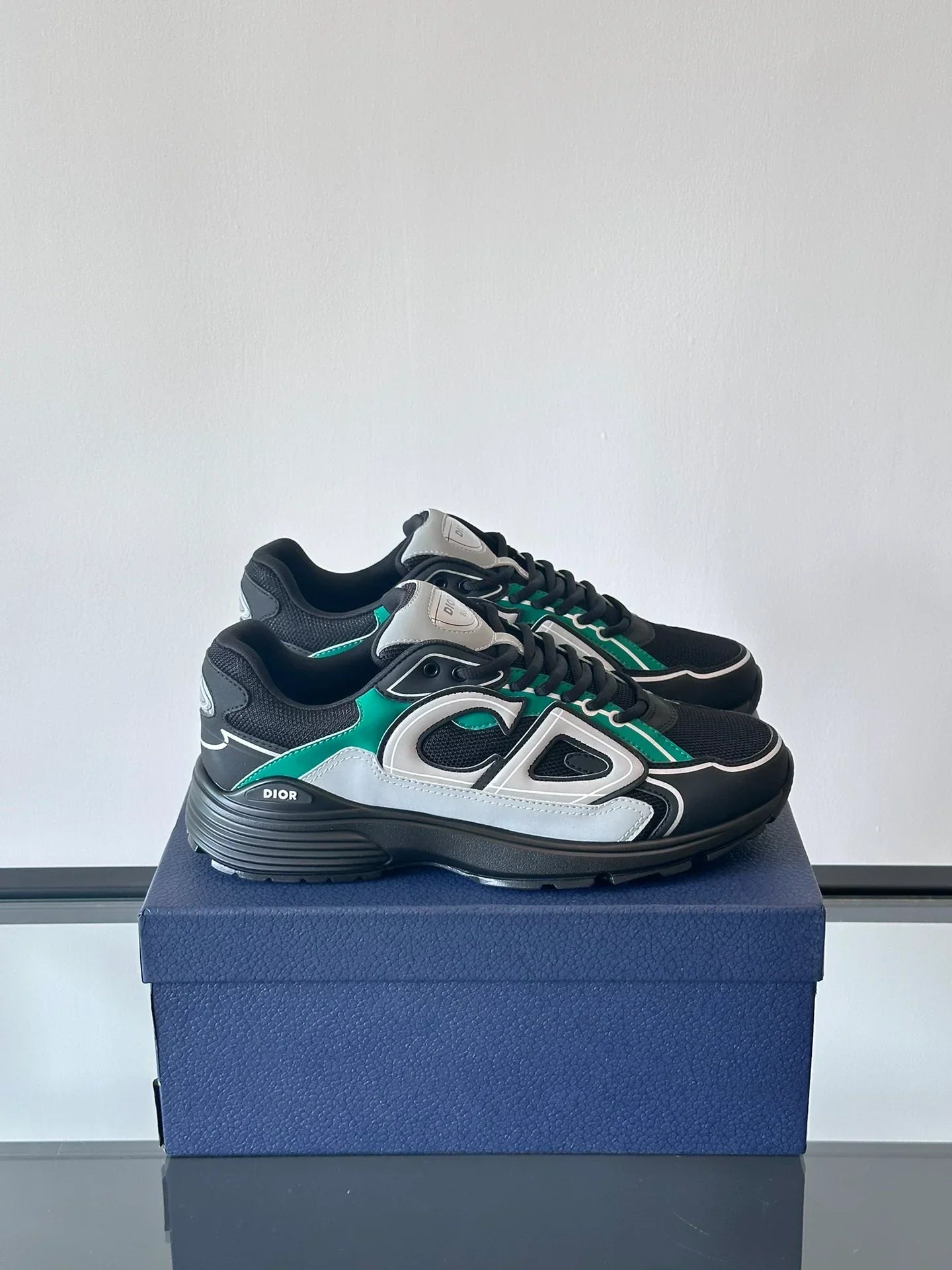 DIOR B30 ANTHRACITE GRAY