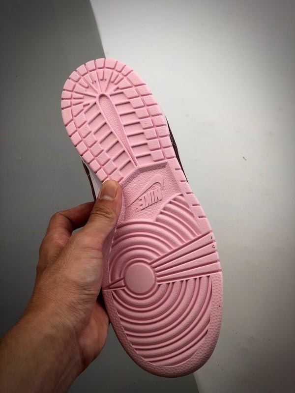 NIKE Dunk Low Pink Red White - Houdini