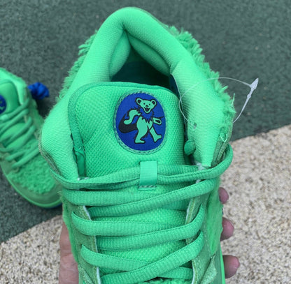 SB Dunk Low Grateful Dead green bears
