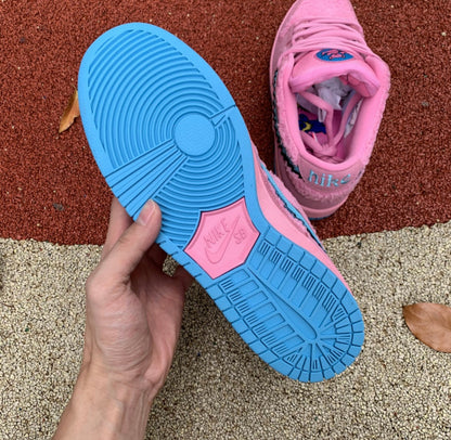 SB Dunk Low Grateful Dead Bears Pink