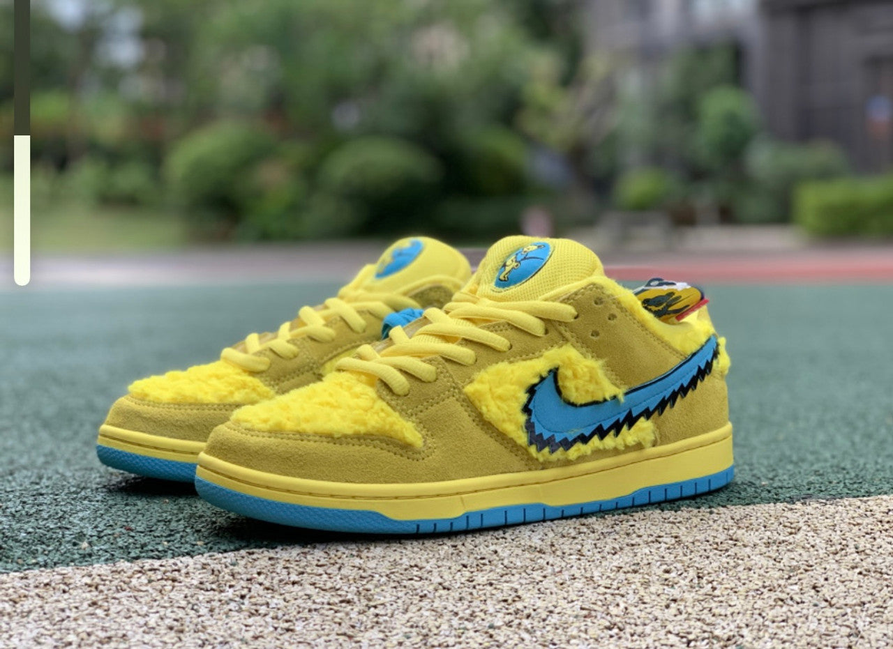 SB Dunk Low Pro x Grateful Dead Bears Opti Yellow