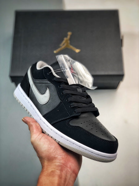 Jordan 1 Low Noir Wolf Gris