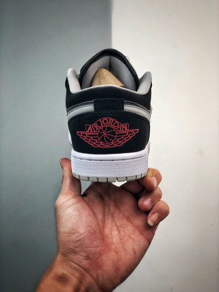 Jordan 1 Low Noir Wolf Gris