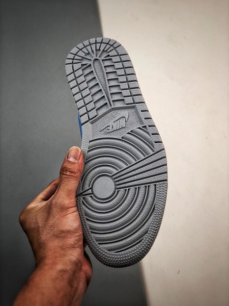 Jordan 1 Low SE Just Skate bleu université