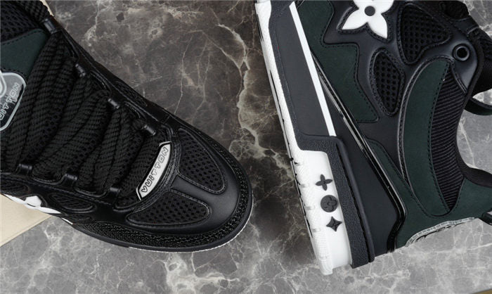 LOUIS VUITTON SKATE SNEAKER BLACK WHITE