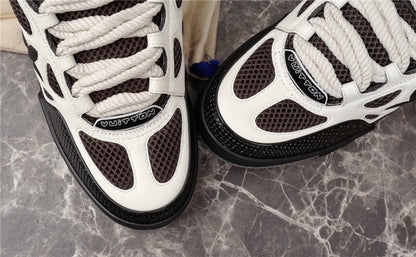 LOUIS VUITTON SKATE SNEAKER WHITE BLACK