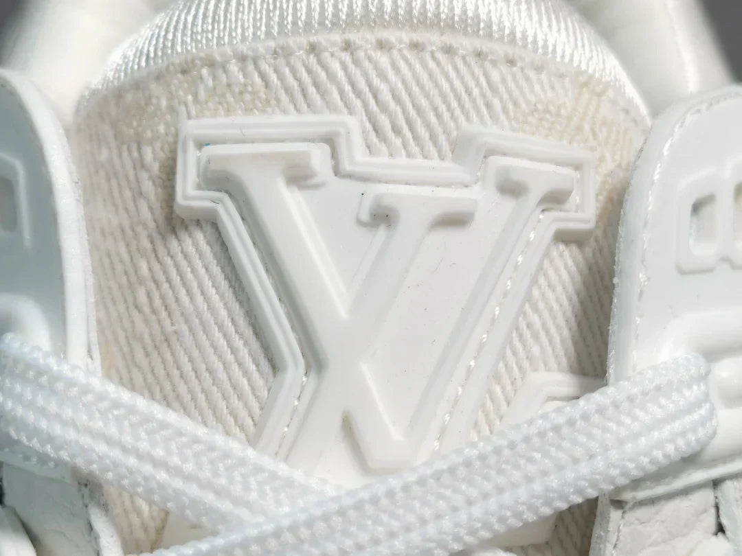 LOUIS VUITTON TRAINER SNEAKER BLANC