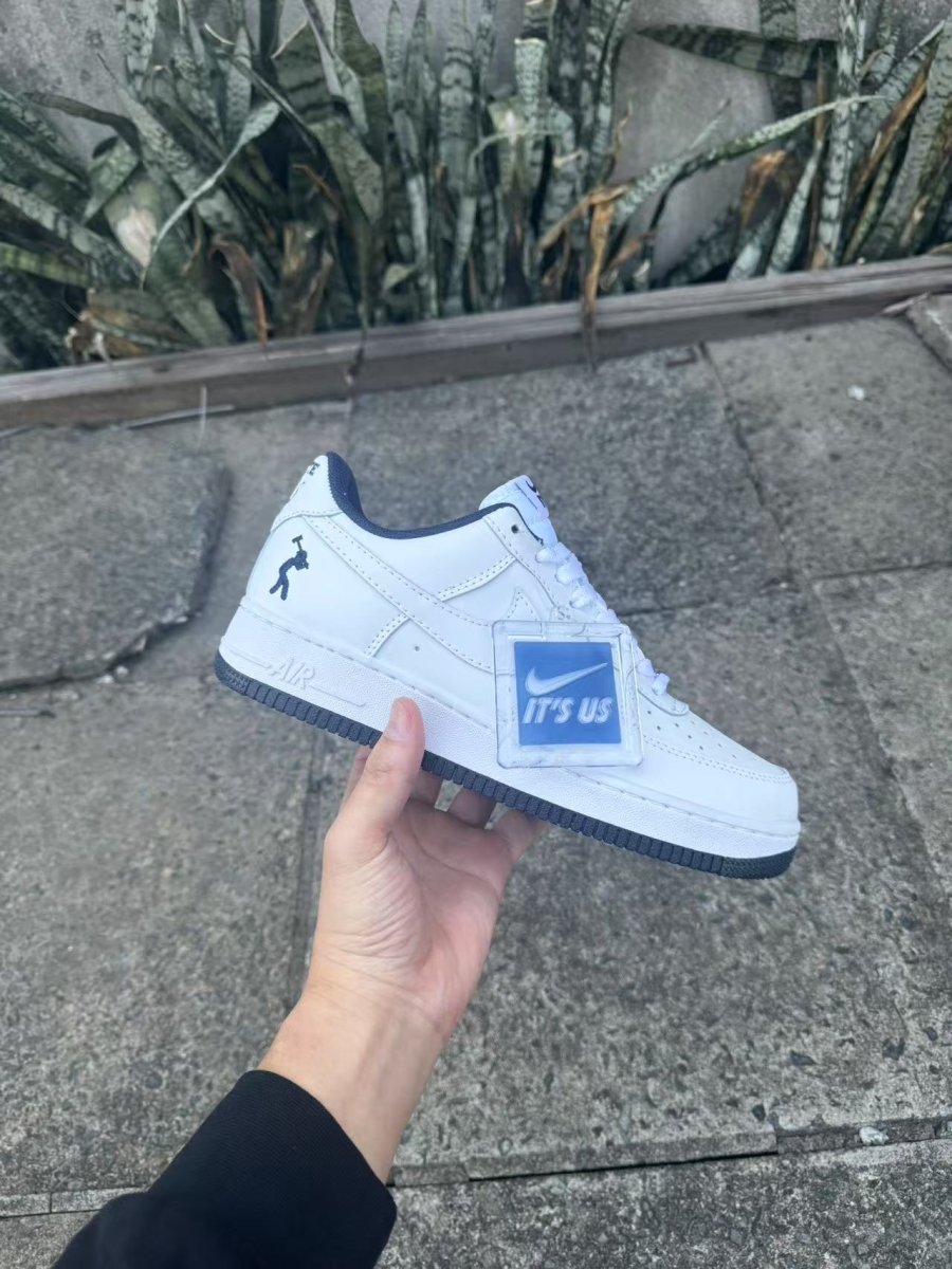 NIKE LIL YACHTY X NIKE AIR FORCE 1 ‘CONCRETE BOYS’ - Houdini