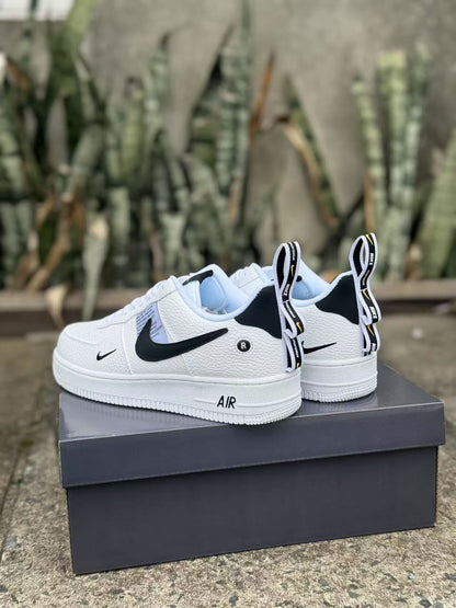 Nike Air Force 1 07 LV8 Utility Black