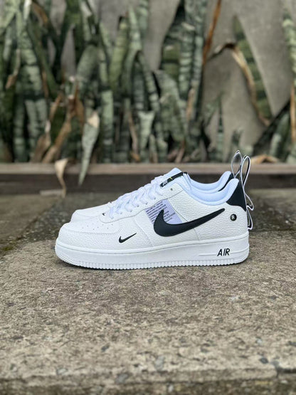 Nike Air Force 1 07 LV8 Utility Black