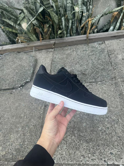 Nike Air Force 1 LX "Off-Noir"