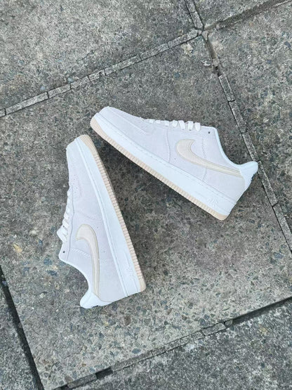 Nike Air Force 1 SE Phantom