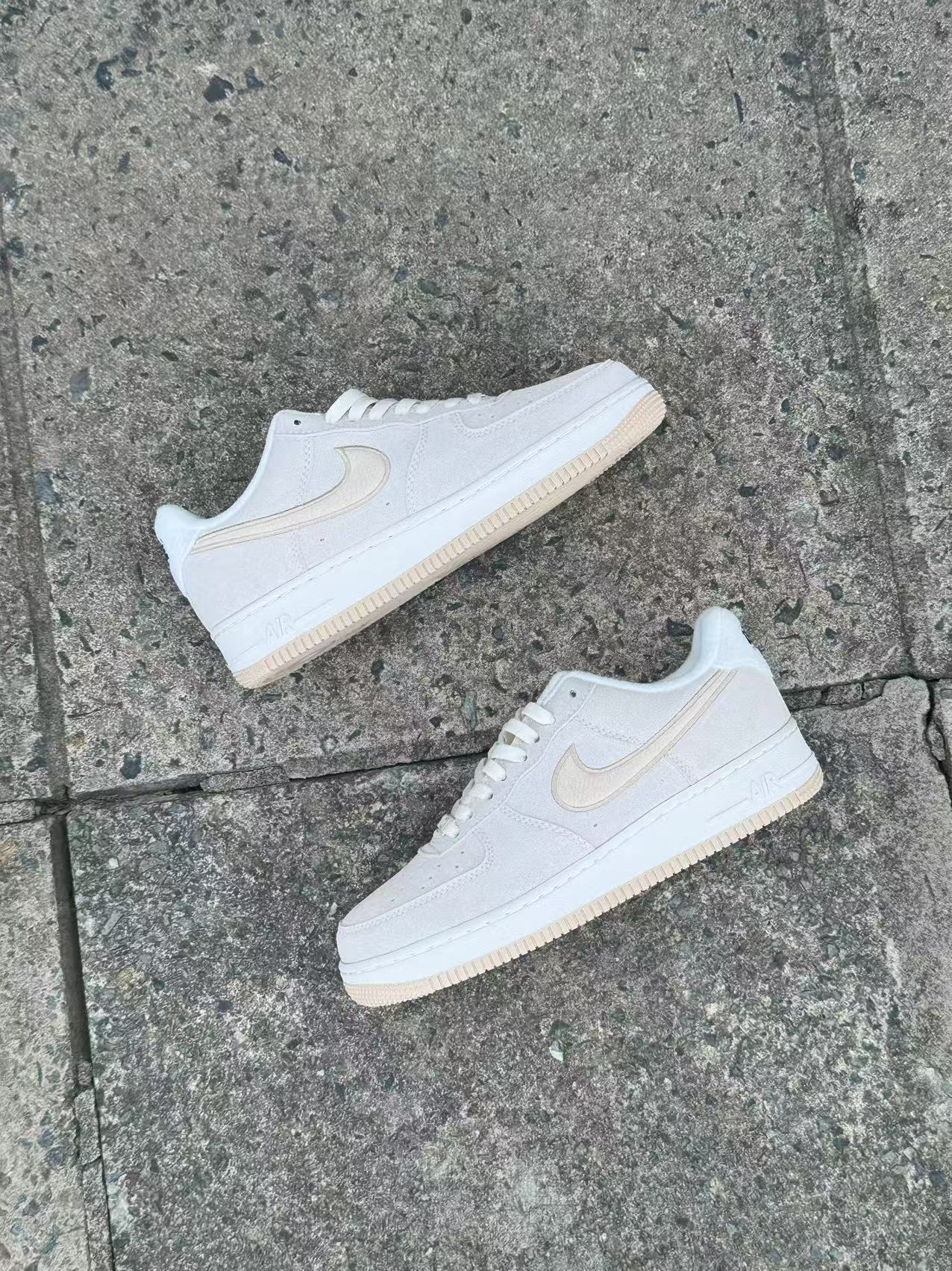 Nike Air Force 1 SE Phantom