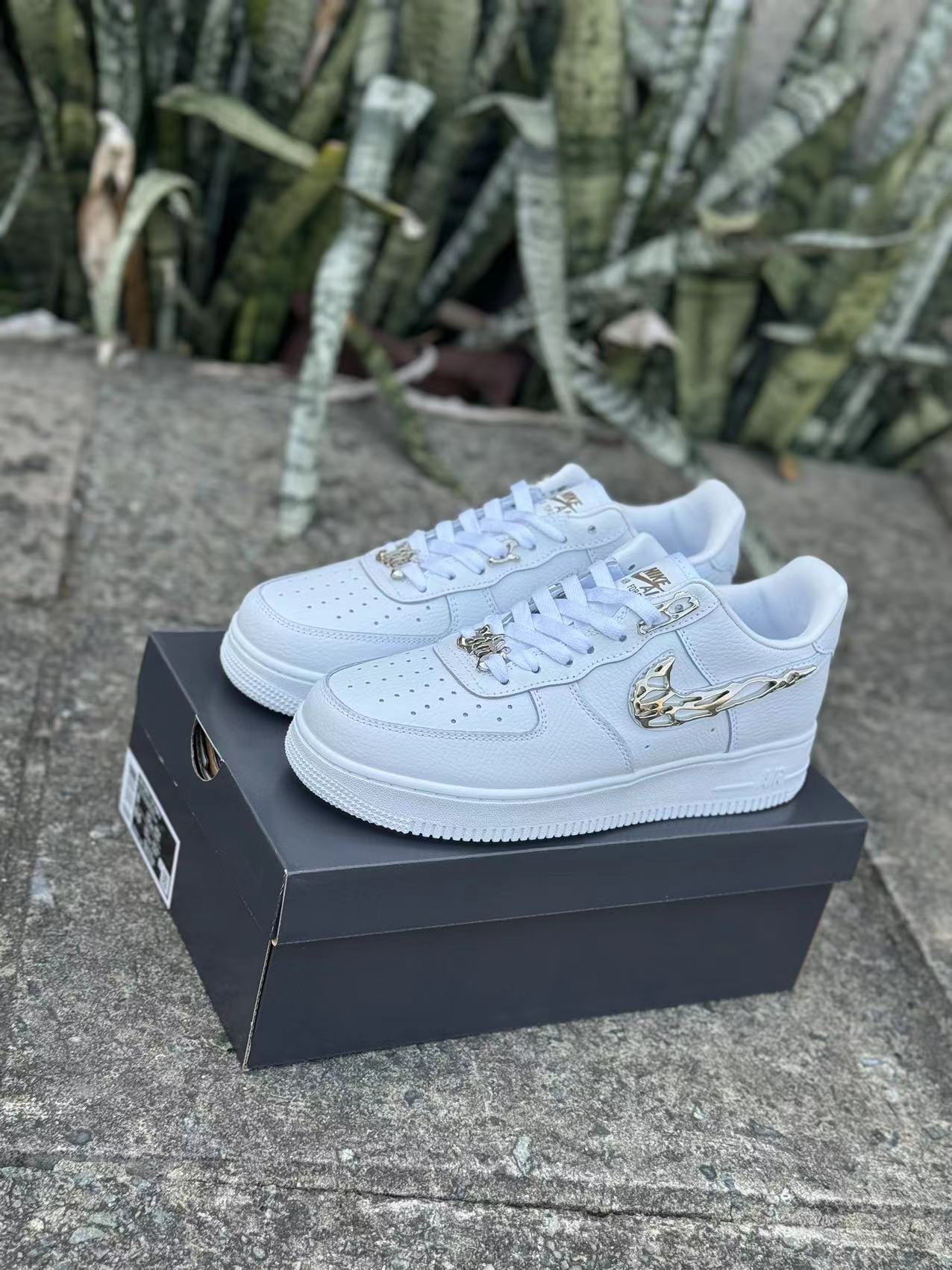 Nike Air Force 1 “Molten Metal”